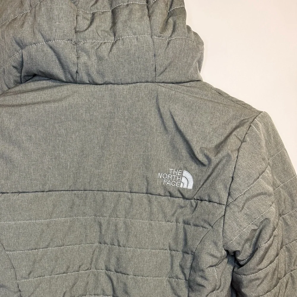 The North Face Girls Gray and Blue Hooded Jacket Size 10/12